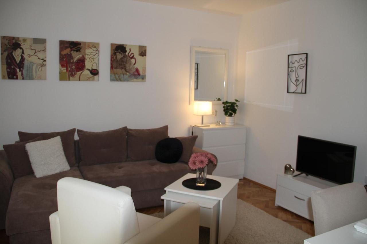 Apartment Sophie Novi Sad Exterior foto